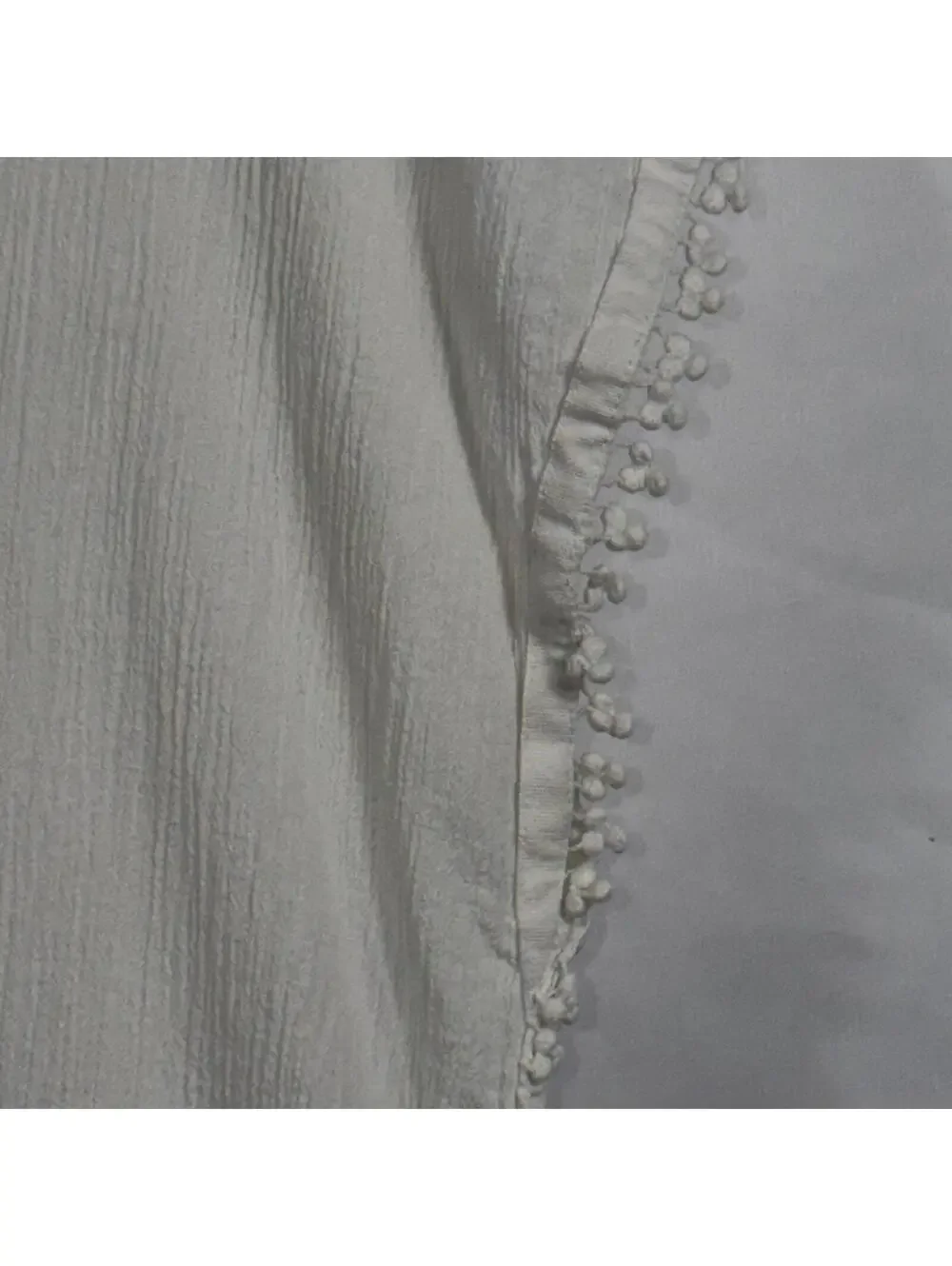 J.Crew Women’s White Gauze Pom Trim Top Size Small